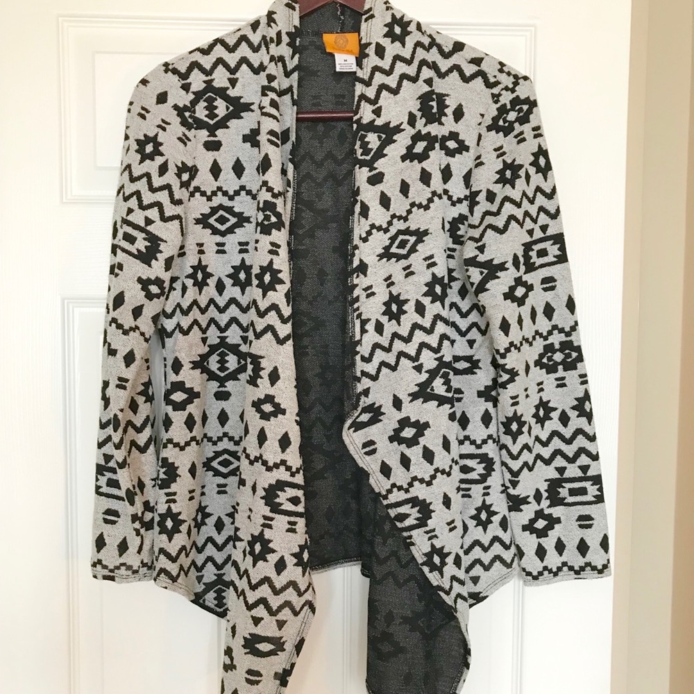 Gray and black cardigan